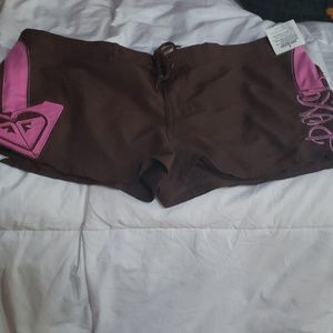 Roxy nwt shorts